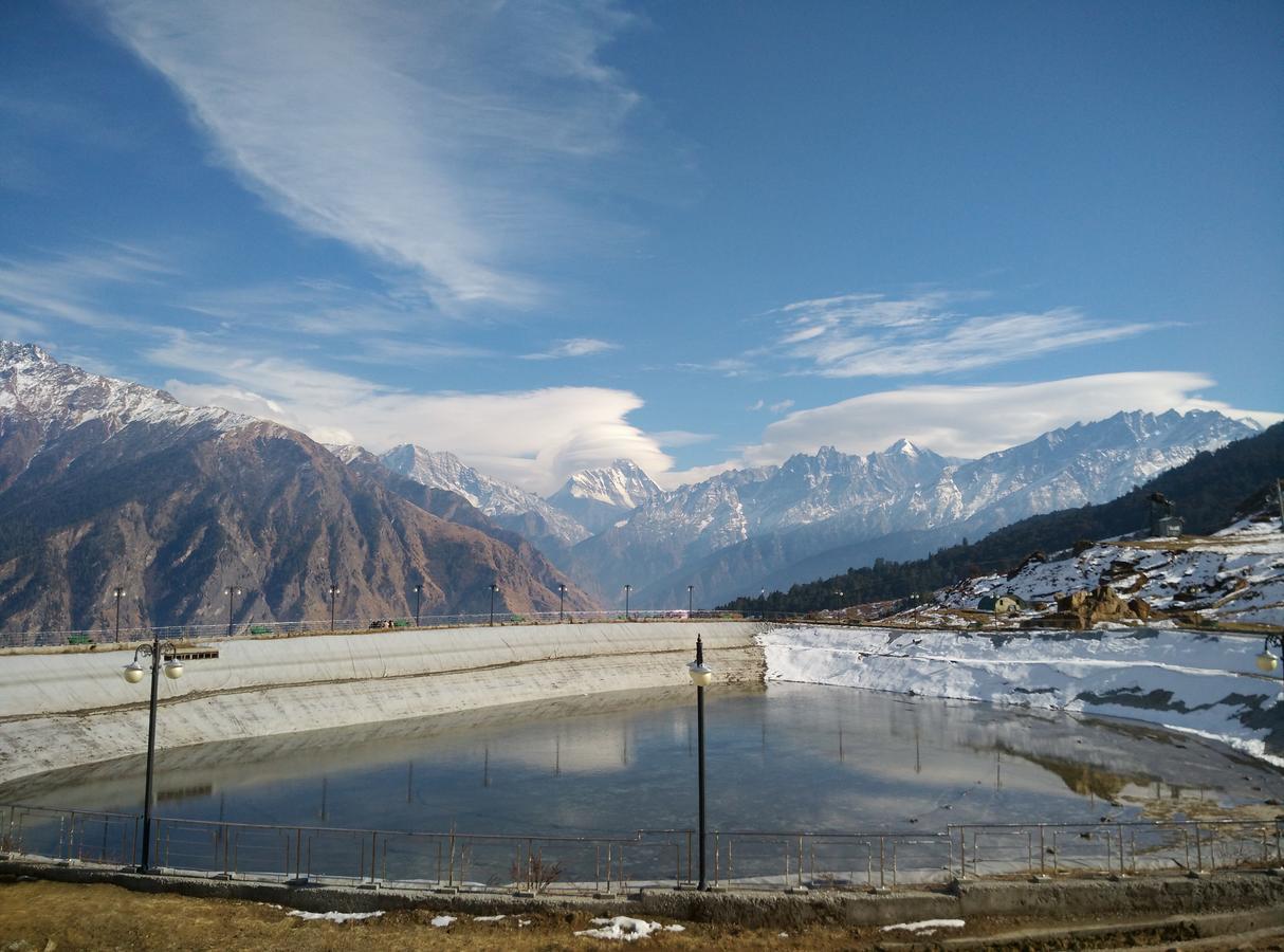 Auli Resort Joshimath Exterior photo